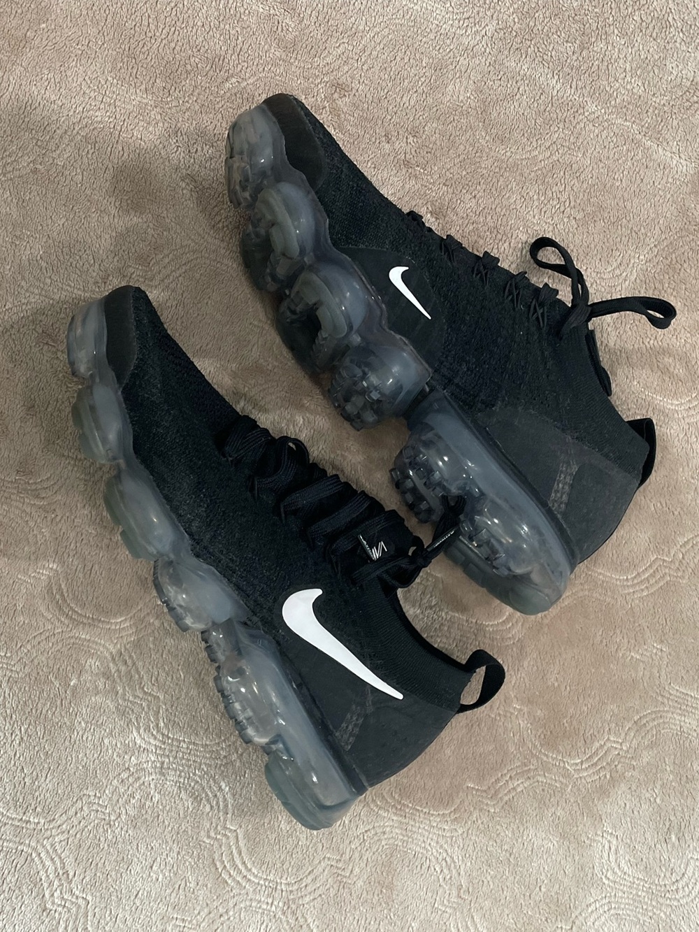 Nike Sneakers - Picture 7 of 13